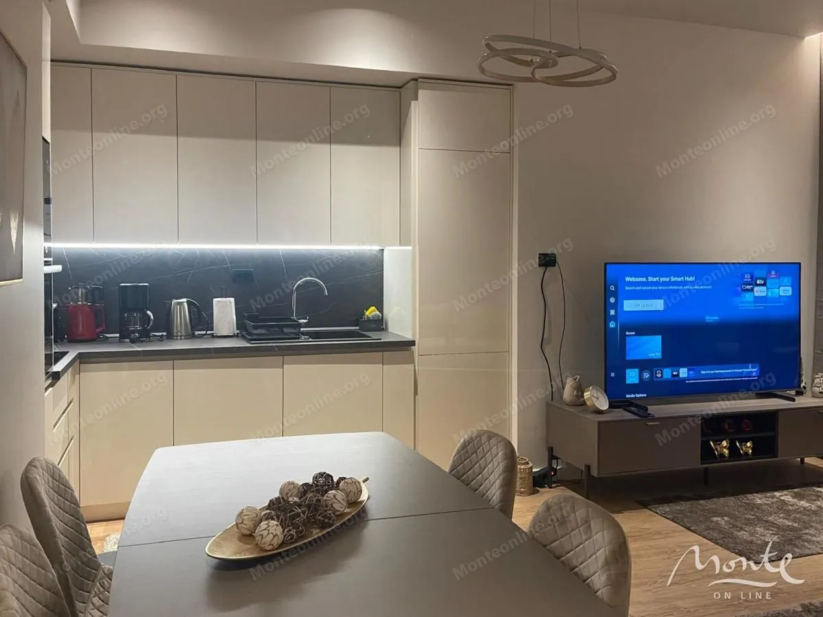 Prodaja, dvosoban stan, 90m², Porto Montenegro, Tivat