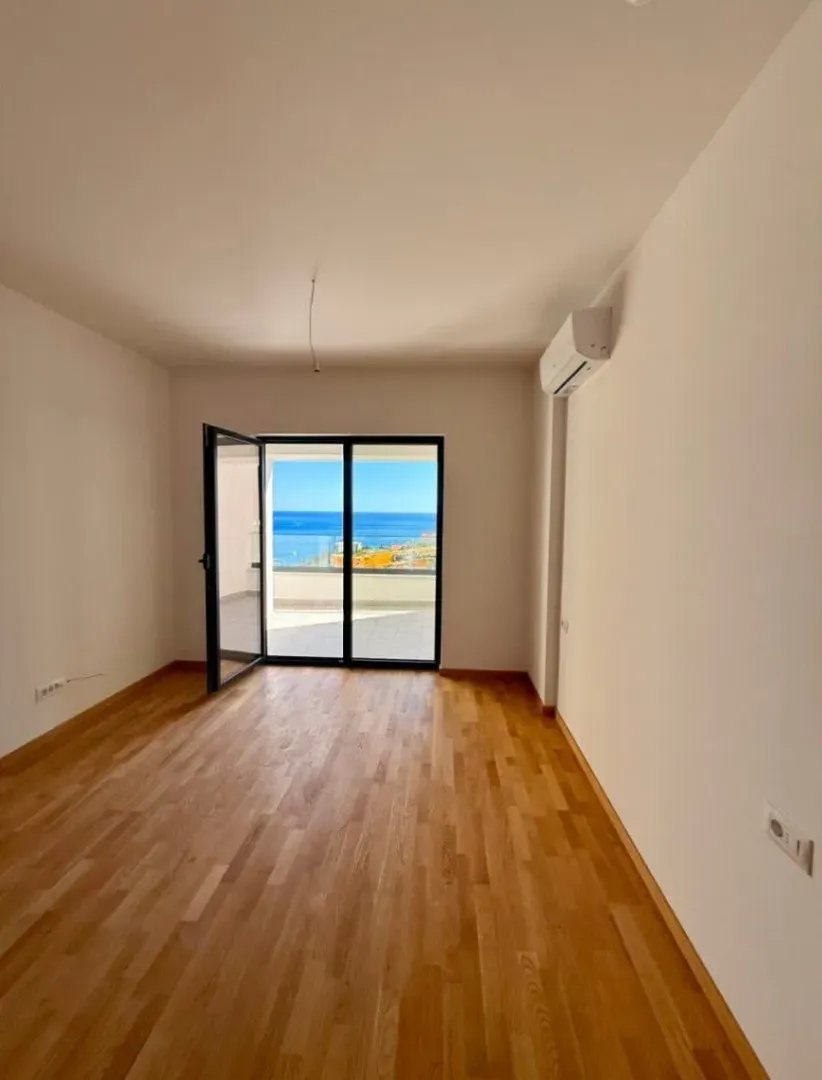 Sale, studio apartment, 29m², Bečići, Budva