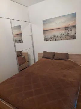 Rent, one bedroom apartment, 51m², City Kej, Podgorica - image 14