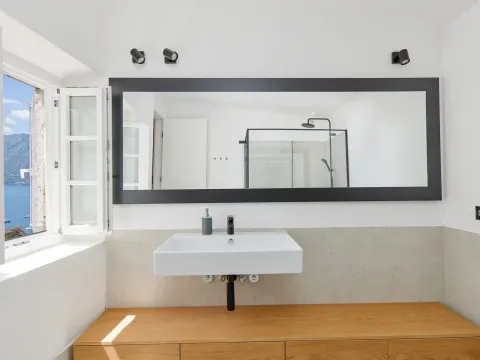 Prodaja, kuća, 146m², Perast, Kotor - image 19