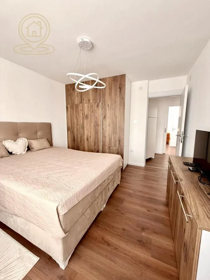 Prodaja, trosoban stan, 79m², Medijana, Niš