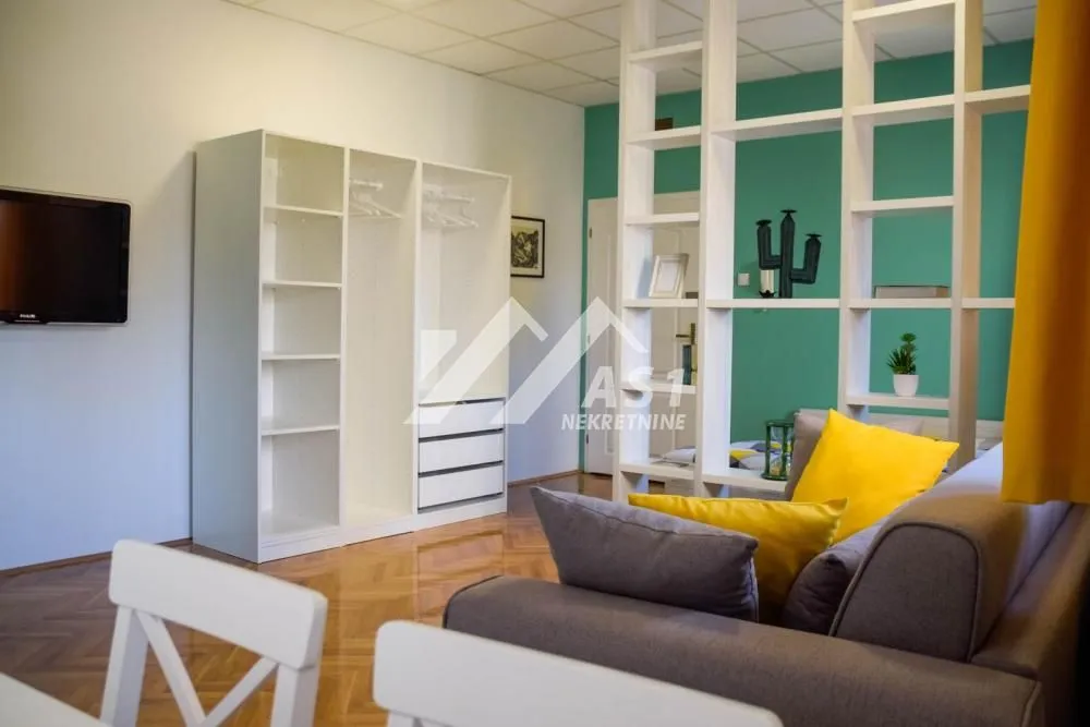 Rent, one bedroom apartment, 31m², Centar, Novi Sad