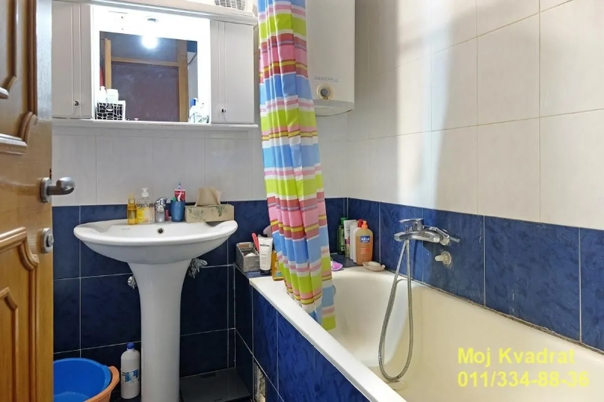 Sale, house, 250m², Voždovac Sve Podlokacije, Beograd