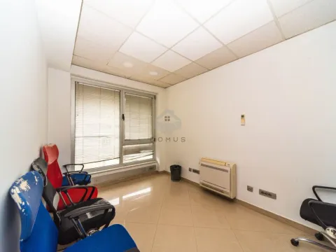 Rent, office space, 130m², Preko Morače, Podgorica - image 4