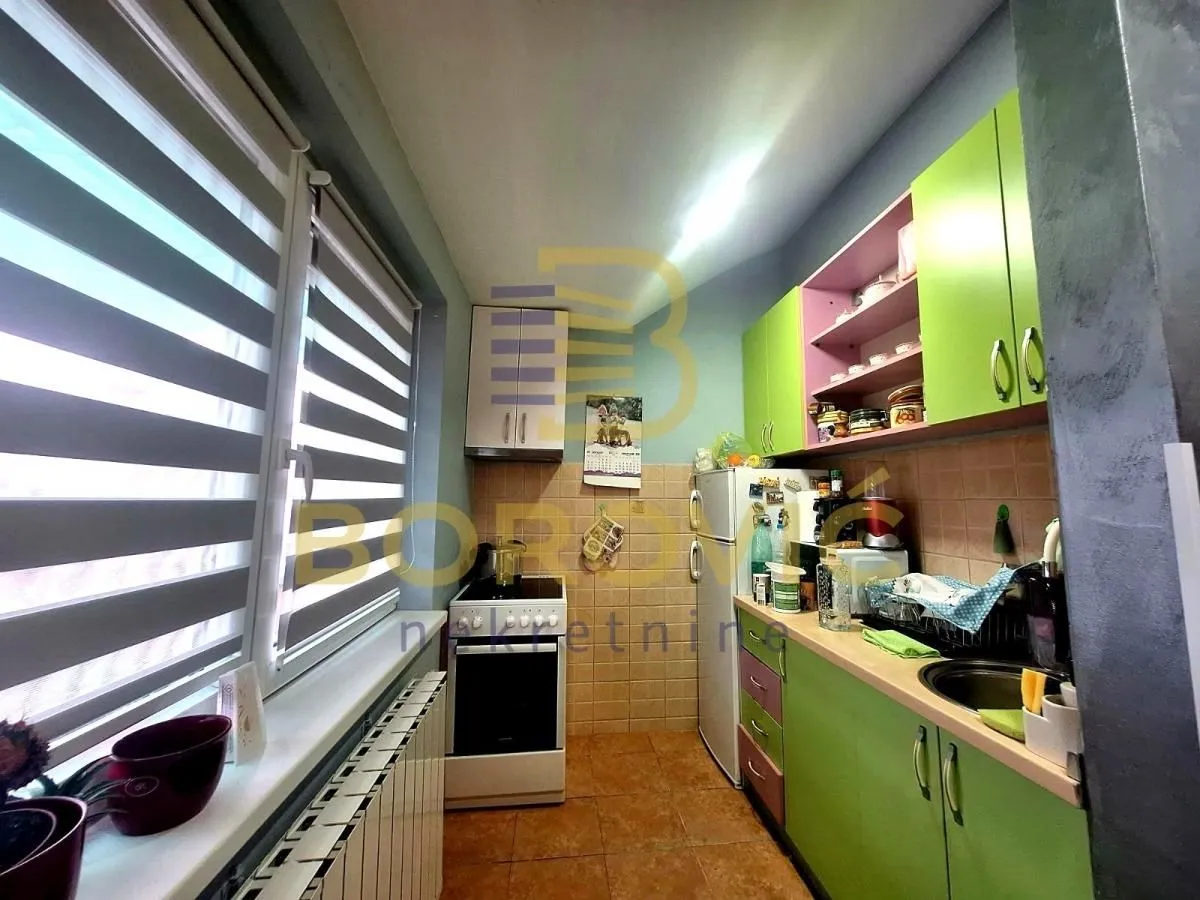 Sale, one bedroom apartment, 35m², Uciteljsko Naselje, Zvezdara Sve Podlokacije