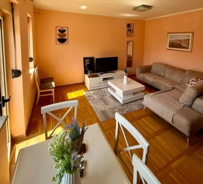 Izdavanje, dvosoban stan, 75m², Zabjelo, Podgorica - image 3