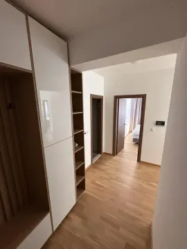 Izdavanje, dvosoban stan, 52m², Centar, Budva - image 7