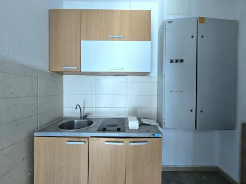 Izdavanje, poslovni prostor, 450m², Preko Morače, Podgorica - image 18