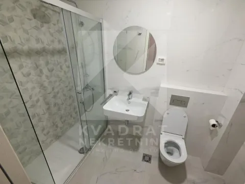 Izdavanje, jednosoban stan, 49m², Central Point, Podgorica - image 7