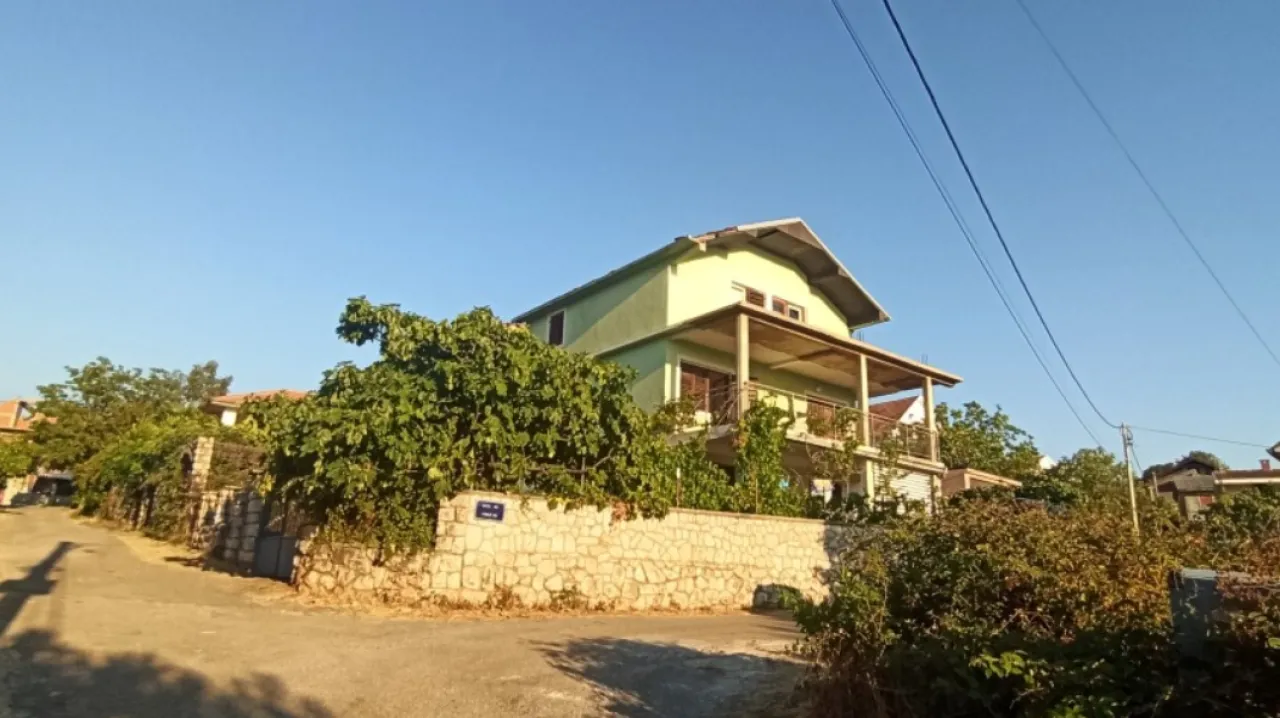 Sale, house, 180m², Dobra Voda, Budva