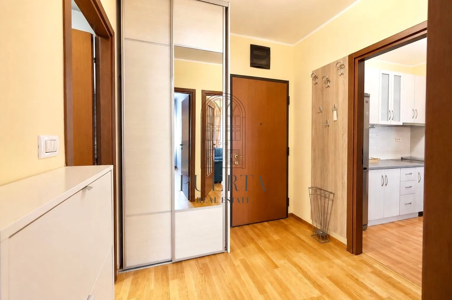 Prodaja, jednosoban stan, 50m², City Kvart, Podgorica