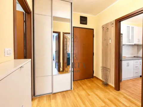 Sale, one bedroom apartment, 50m², City Kvart, Podgorica - image 8
