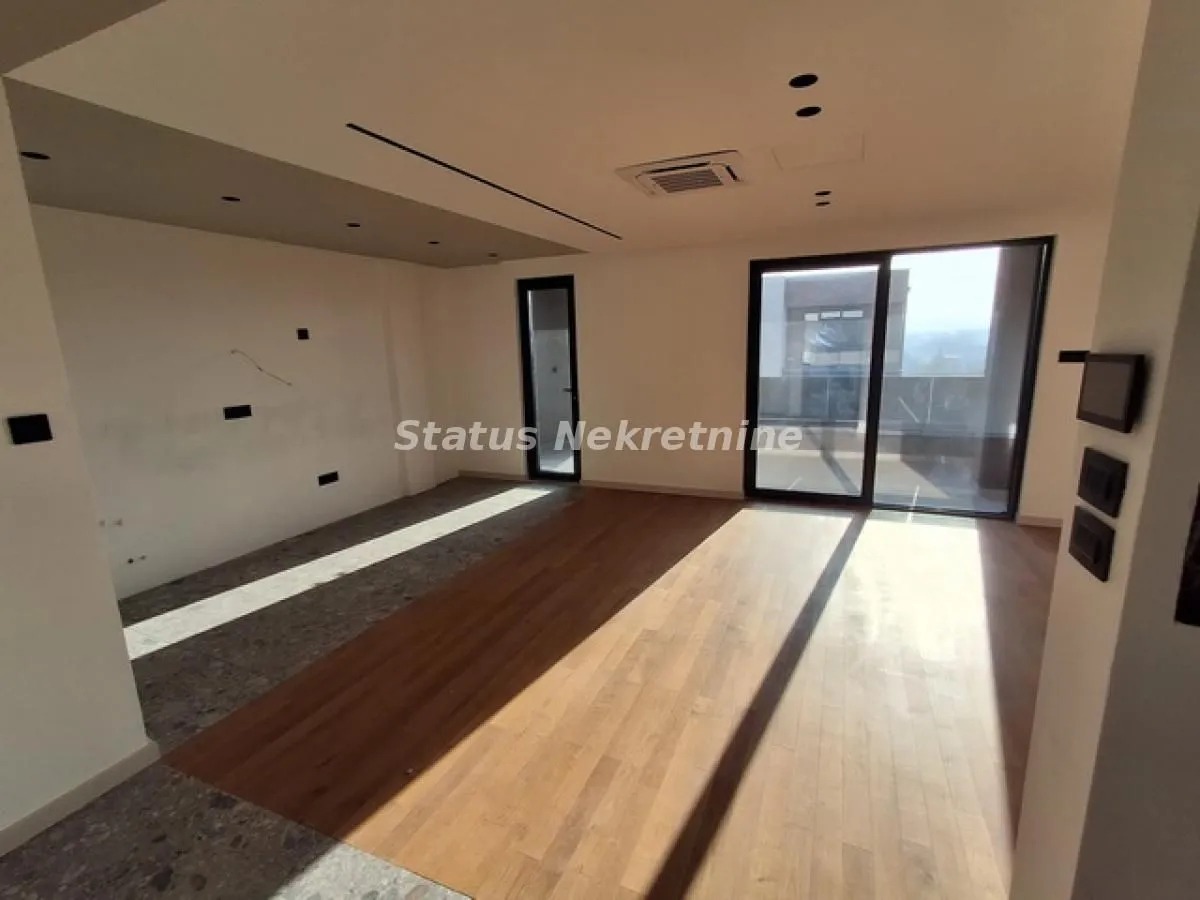 Prodaja, stan, 210m², Telep, Novi Sad Sve Podlokacije
