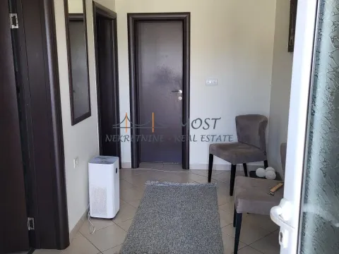 Izdavanje, kuća, 100m², Gornja Gorica, Podgorica - image 6