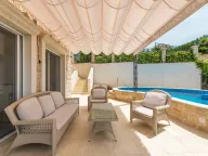 Prodaja, kuća, 270m², Reževići, Budva - image 29