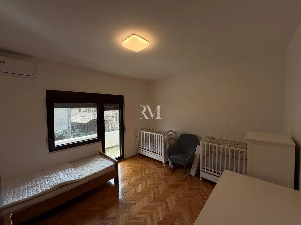 Rent, house, 166m², Seljanovo, Tivat