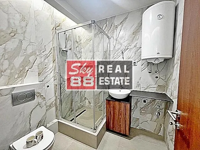 Prodaja, trosoban stan, 66m², Vračar Hram, Vračar Sve Podlokacije