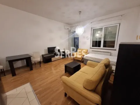 Rent, one bedroom apartment, 34m², Bulevar Oslobodjenja, Novi Sad Sve Podlokacije
