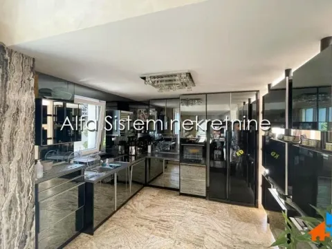 Rent, house, 570m², Kanarevo Brdo, Beograd - image 6