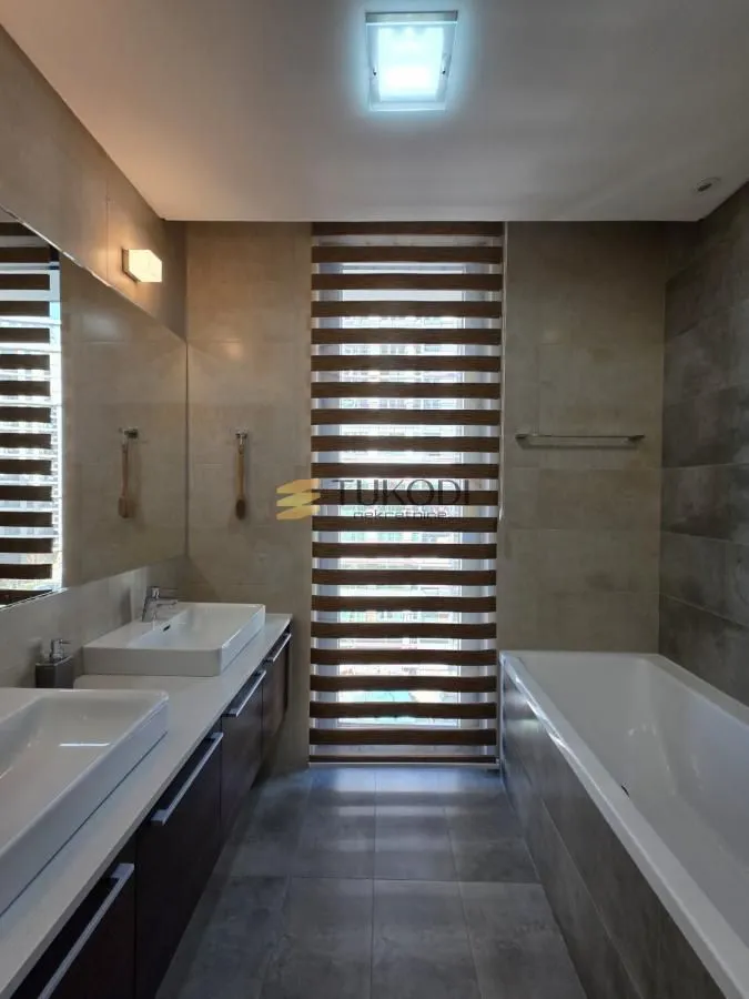 Sale, four bedroom apartment, 138m², Savski Venac, Beograd