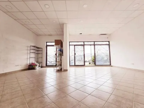 Sale, office space, 120m², Stari Aerodrom, Podgorica - image 1