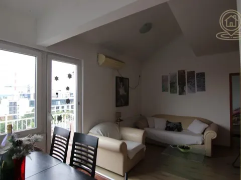 Sale, two bedroom apartment, 76m², Stari Grad, Beograd - image 2