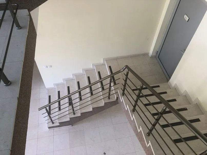 Rent, office space, 2200m², Zemun Sve Podlokacije, Beograd