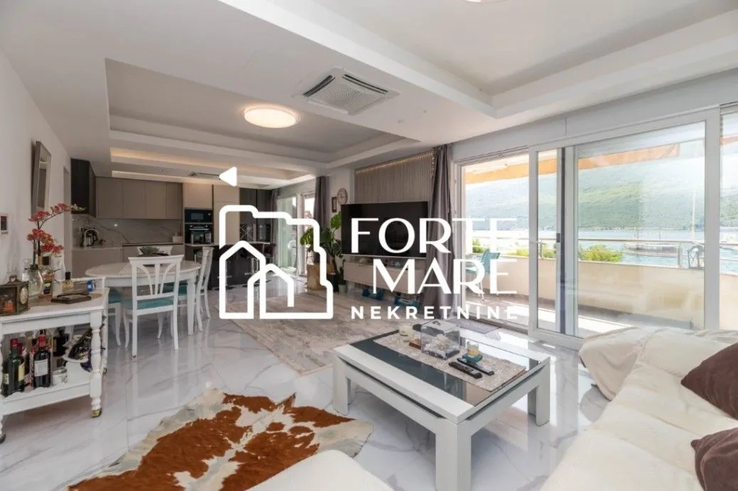 Sale, three bedroom apartment, 122m², Đenovići, Herceg Novi