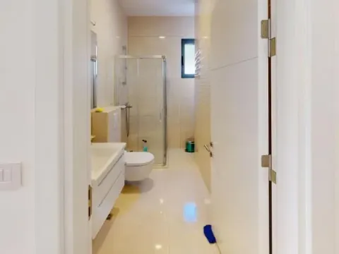 Izdavanje, dvosoban stan, 72m², Kalimanj, Tivat - image 4