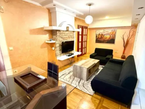 Rent, three bedroom apartment, 90m², Centar, Podgorica