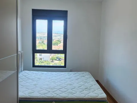 Rent, two bedroom apartment, 61m², Tološi, Podgorica - image 16