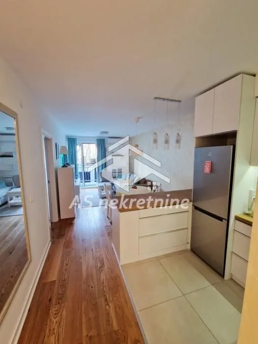 Rent, two bedroom apartment, 55m², Savski Venac, Beograd