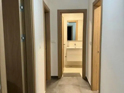 Izdavanje, dvosoban stan, 70m², Master Kvart, Podgorica - image 7