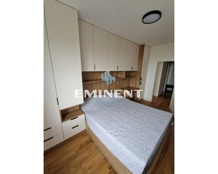 Rent, two bedroom apartment, 48m², Severni Bulevar, Zvezdara Sve Podlokacije