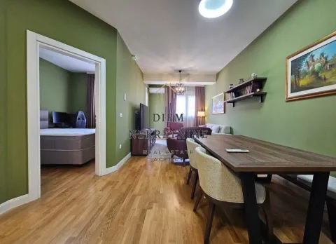 Prodaja, jednosoban stan, 46m², Centar, Bar - image 3