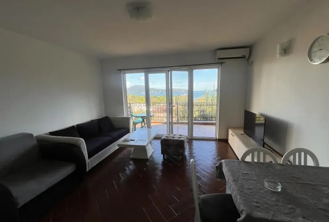 Sale, two bedroom apartment, 72m², Igalo, Herceg Novi