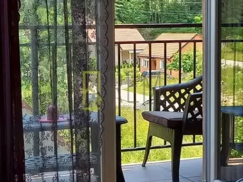 Sale, one bedroom apartment, 50m², Cetinje, Crna Gora - image 2