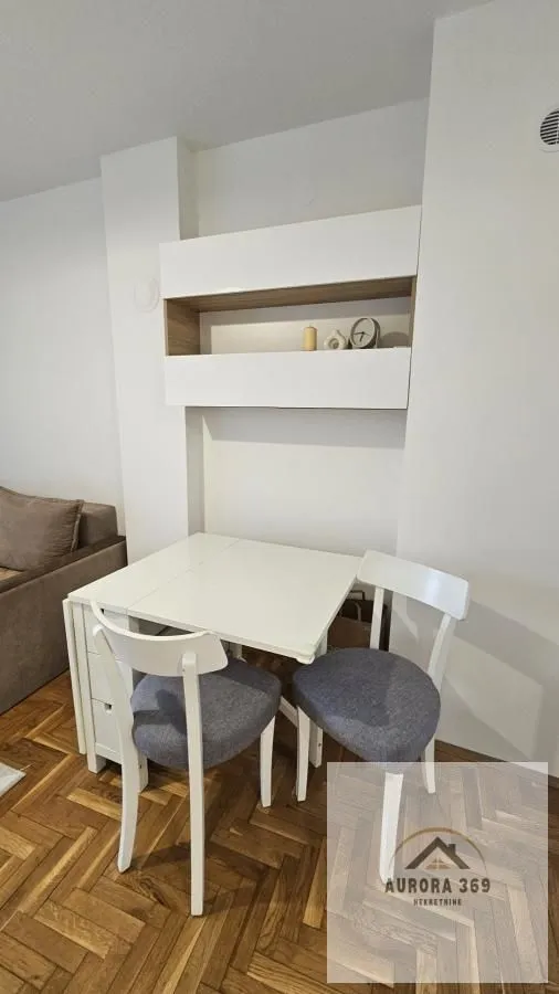Prodaja, jednosoban stan, 39m², Socijalno, Novi Sad Sve Podlokacije