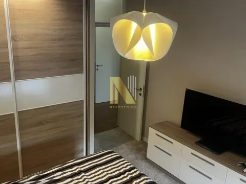 Izdavanje, trosoban stan, 85m², Liman 3, Novi Sad Sve Podlokacije - image 7