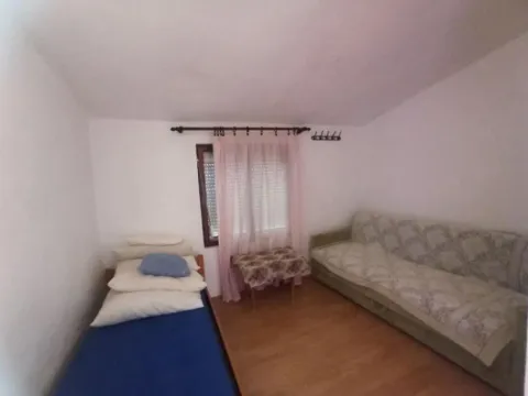 Sale, house, 100m², Šušanj, Bar - image 4