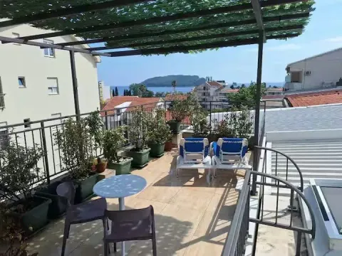 Sale, two bedroom apartment, 100m², Velji Vinogradi, Budva - image 6