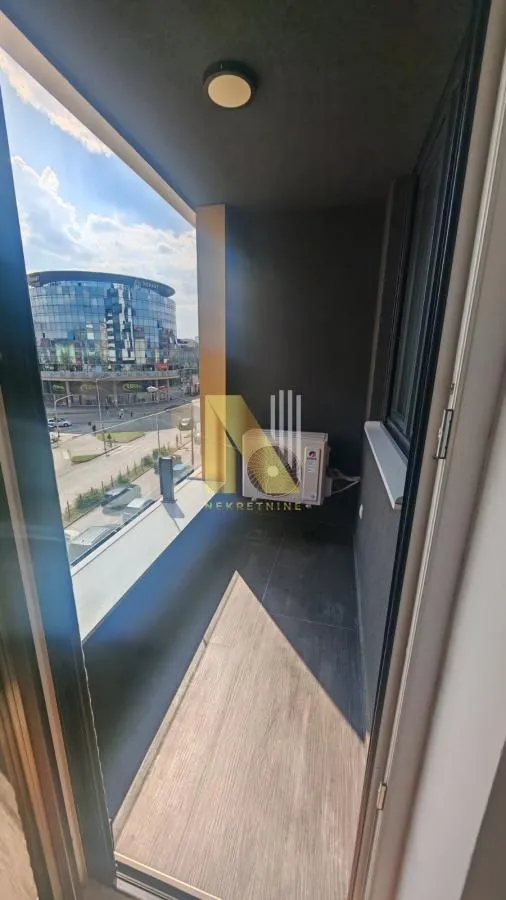 Izdavanje, dvosoban stan, 43m², Sajmište, Novi Sad