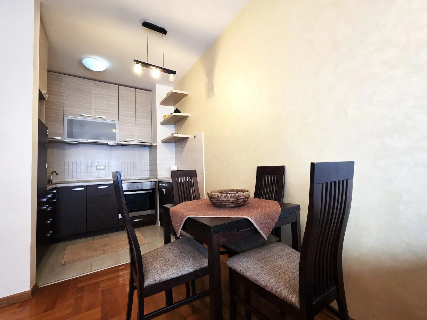 Rent, apartment, 45m², Tuški Put, Podgorica