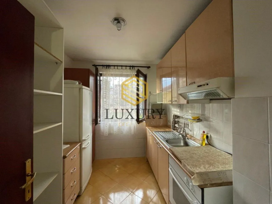 Rent, one bedroom apartment, 42m², Stari Aerodrom, Podgorica