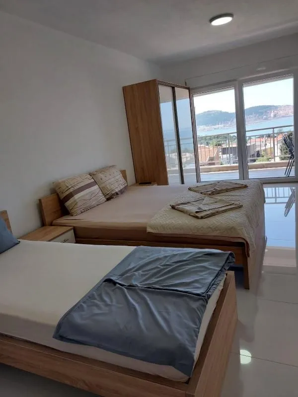 Rent, one bedroom apartment, 60m², Šušanj, Bar