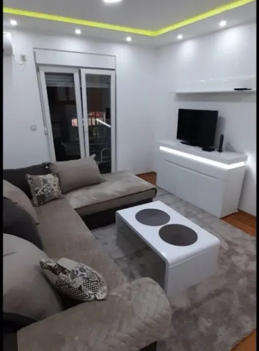 Izdavanje, jednosoban stan, 42m², Zabjelo, Podgorica
