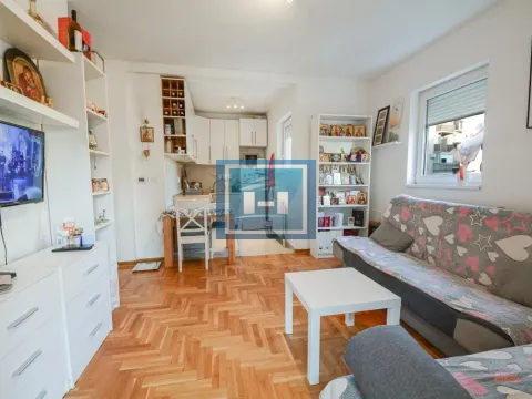 Prodaja, dvosoban stan, 39m², Vojvode Vlahovica, Beograd - image 2