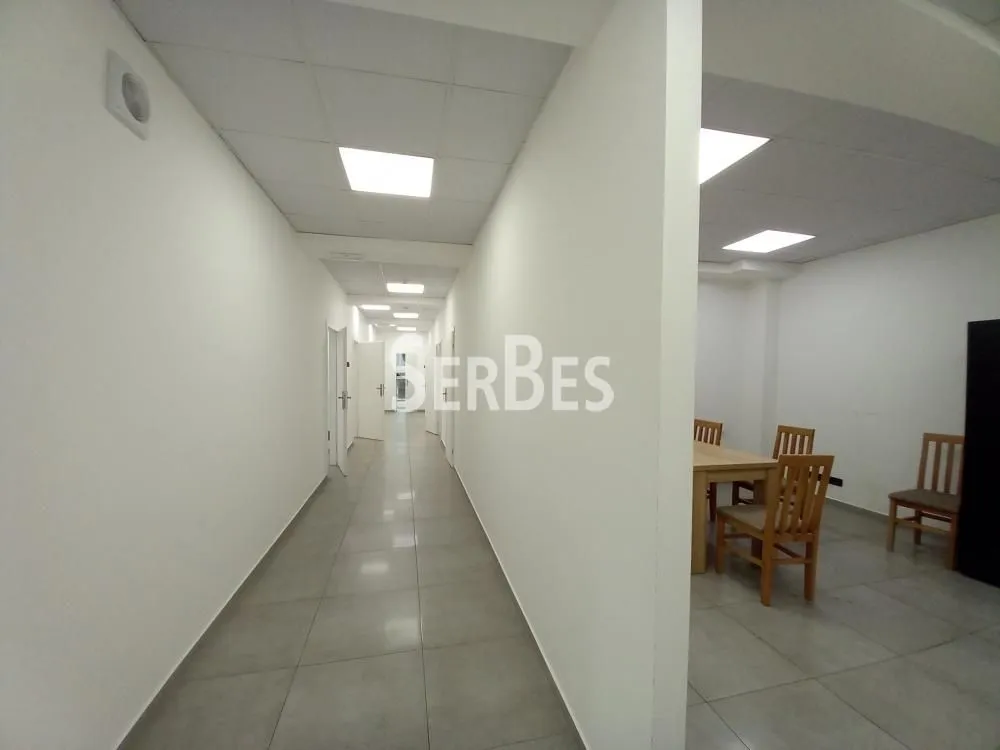 Rent, office space, 250m², Bulevar Oslobodjenja, Novi Sad Sve Podlokacije