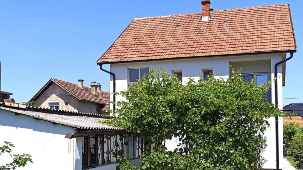 Prodaja, kuća, 170m², Lozničko Polje, Loznica