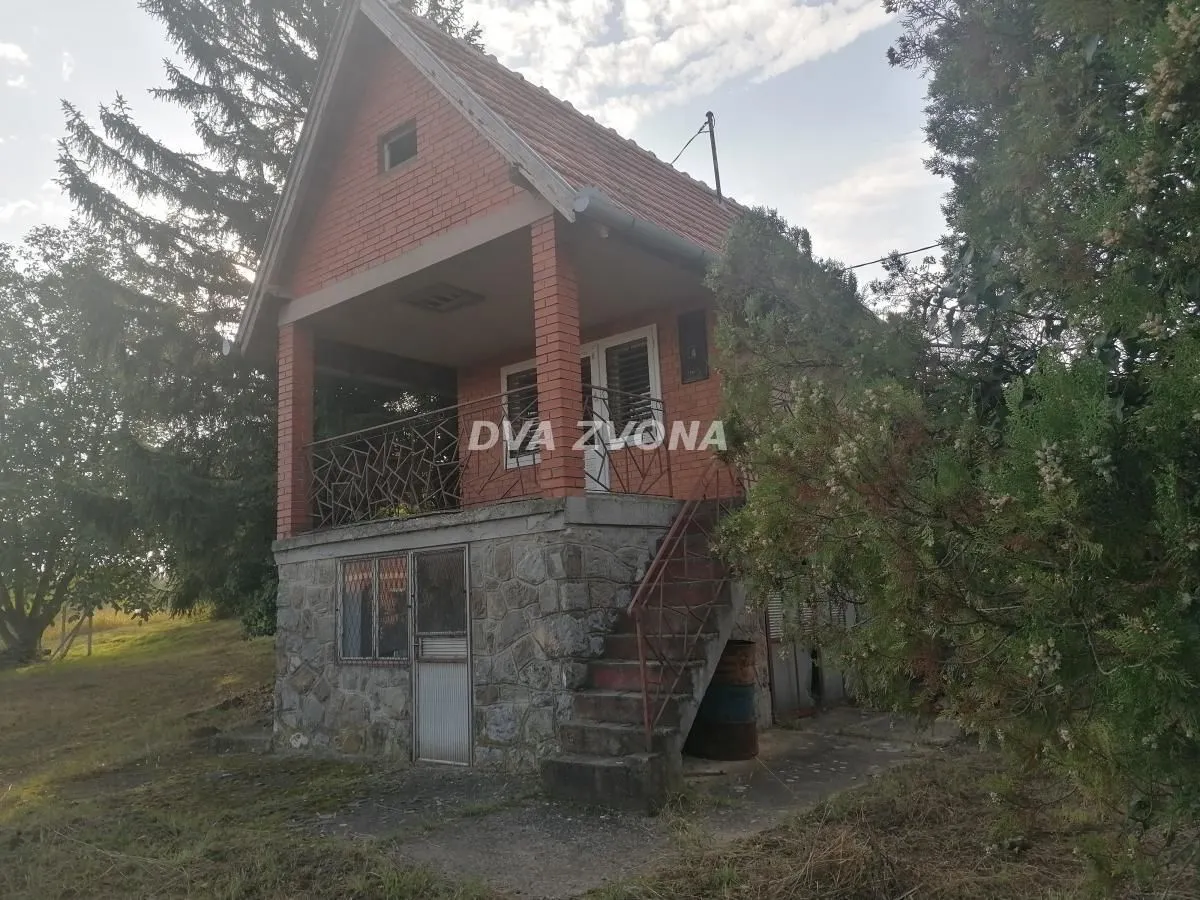 Prodaja, kuća, 40m², Krčedin, Inđija